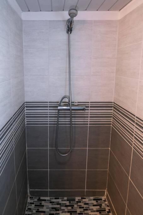 Appartement Le Jutini Caunes-Minervois ภายนอก รูปภาพ